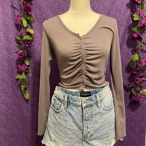 Dusty purple button up long sleeve! 💜